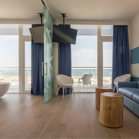 メディテラーネオ 4* ソットマリーナ