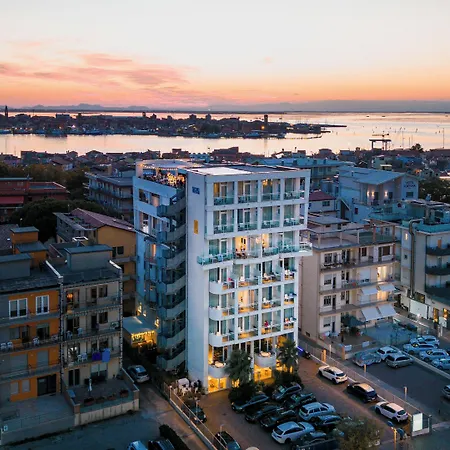 Mediterraneo Hotel Sottomarina