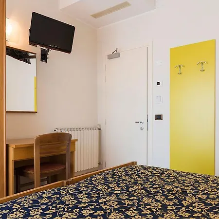 Hotel Mediterraneo