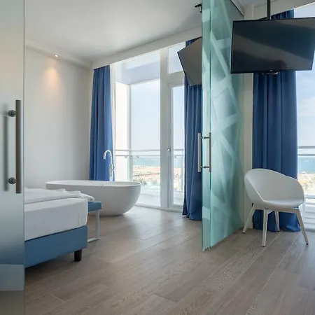 Mediterraneo Hotel Sottomarina