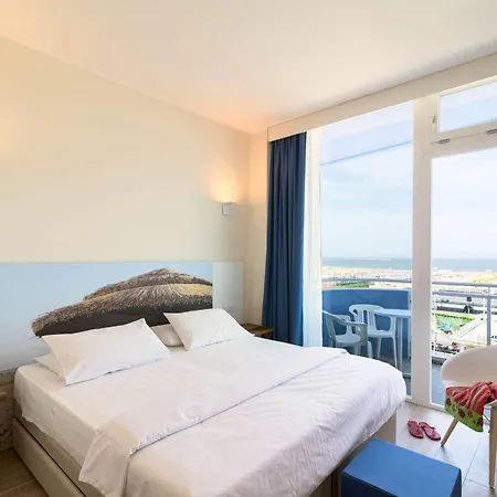 Hotel Mediterraneo 4*