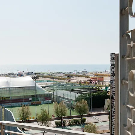 호텔 메디테라네오 4*