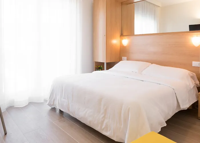 Hotel Mediterraneo 4*