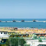 Hotel Mediterraneo 4*